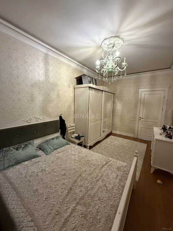 Satılır 3 otaqlı mənzil 100 m²