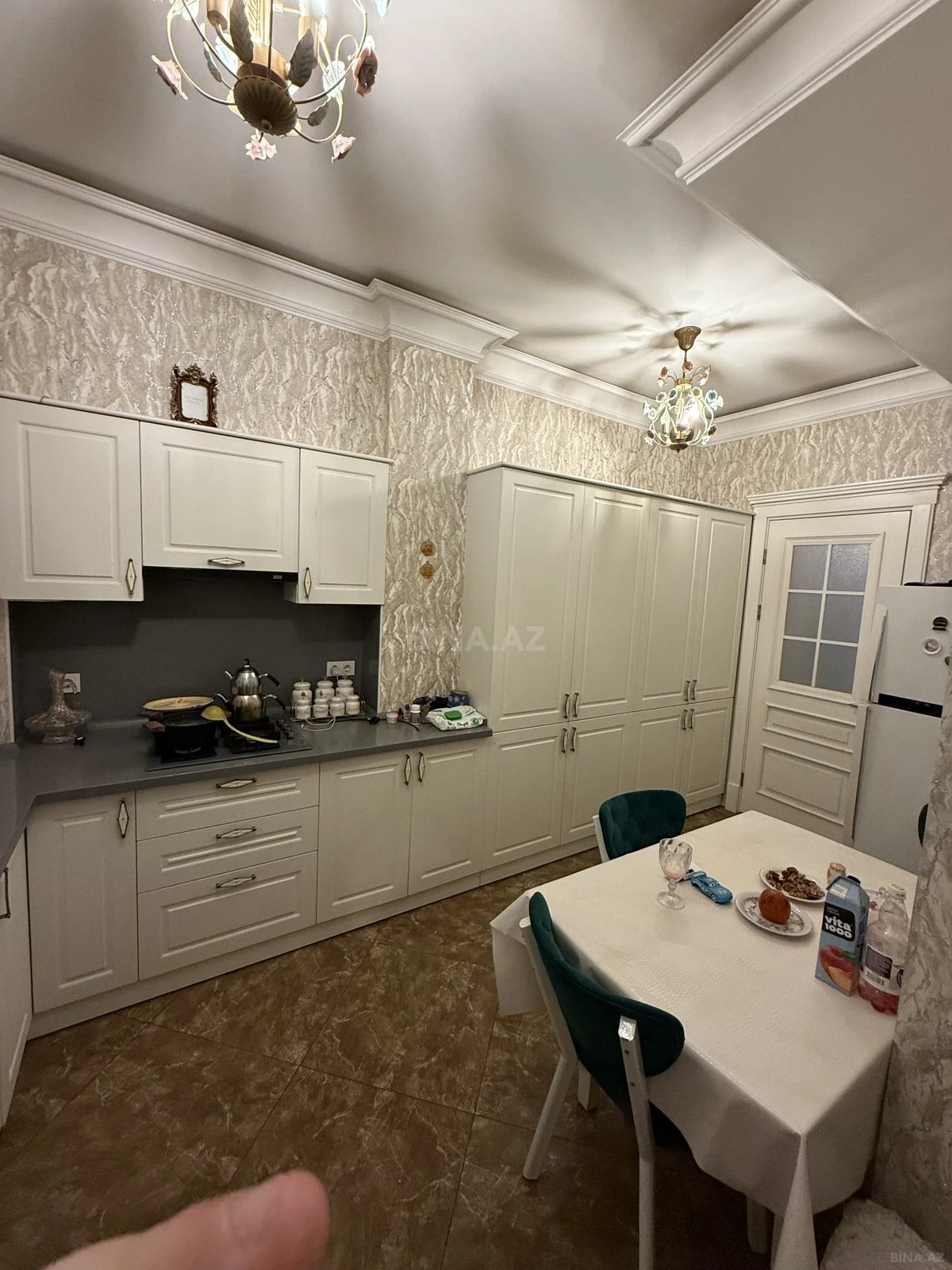 Satılır 3 otaqlı mənzil 100 m²