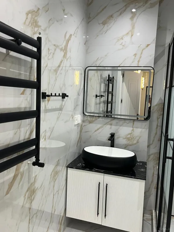 Satılır 3 otaqlı mənzil 102 m²