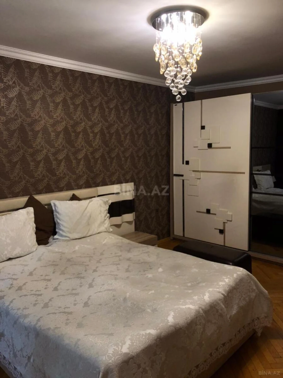 Satılır 3 otaqlı mənzil 90 m²