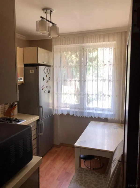 Satılır 3 otaqlı mənzil 90 m²