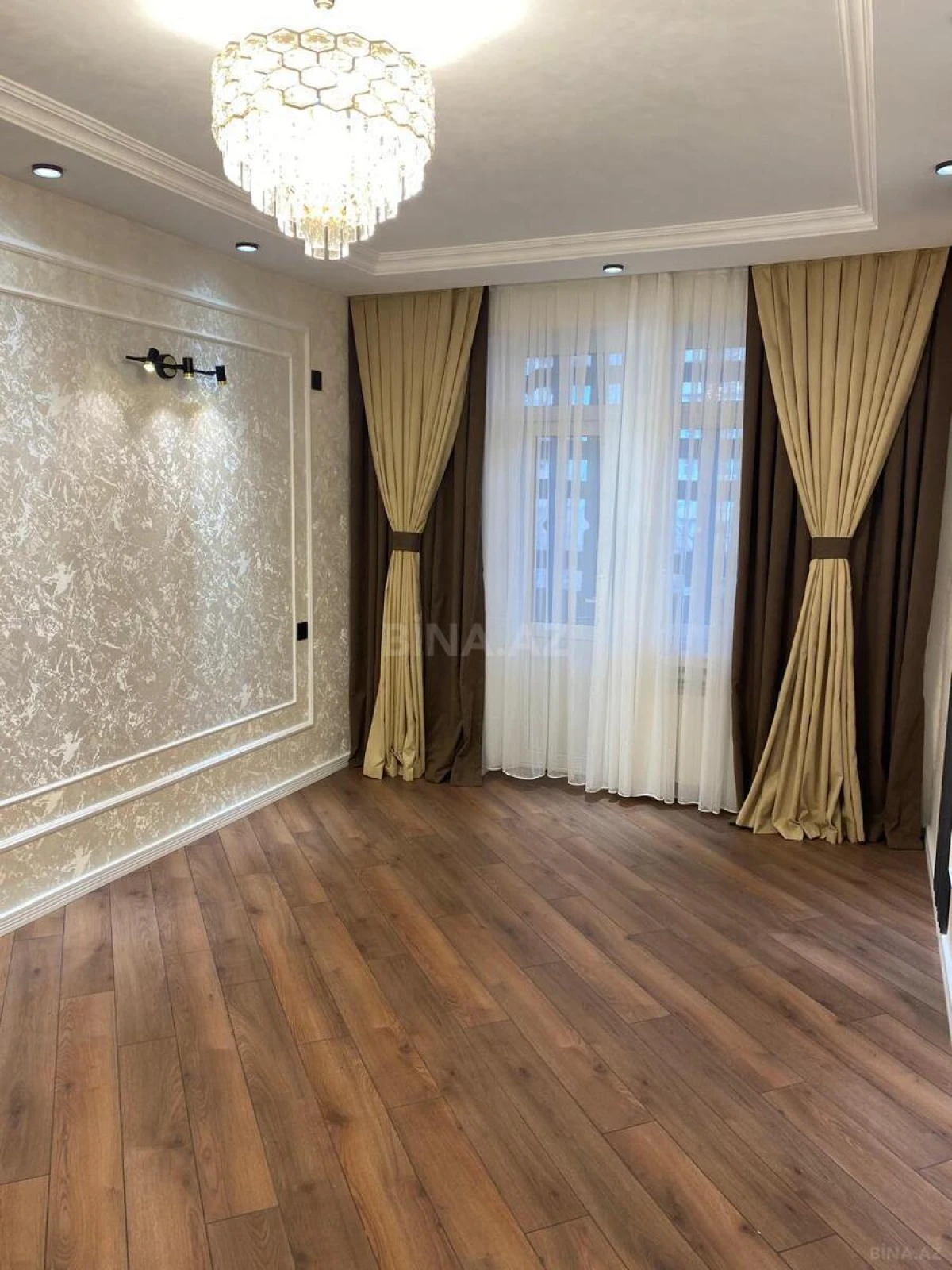 Satılır 3 otaqlı mənzil 75 m²