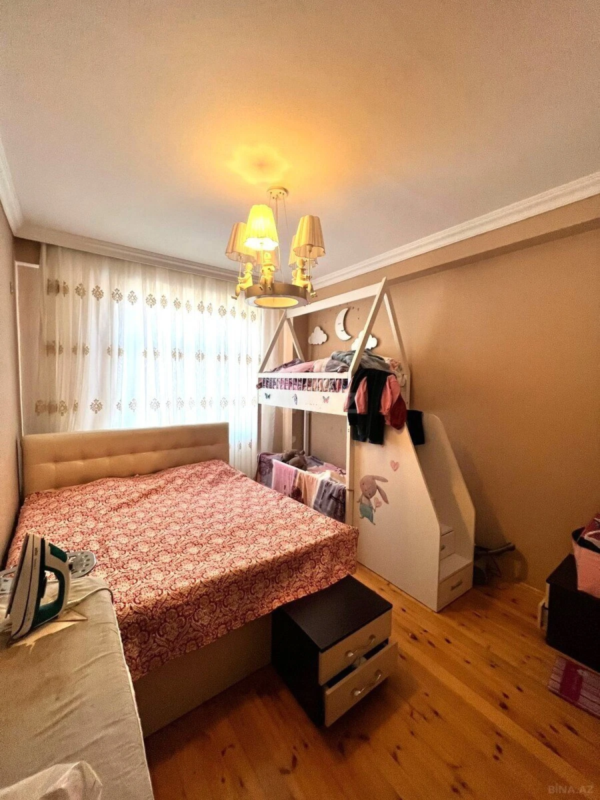Satılır 2 otaqlı mənzil 95 m²