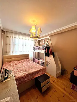 Satılır 2 otaqlı mənzil 95 m²