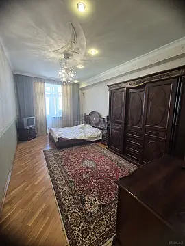Kirayə verilir 3 otaqlı mənzil 130 m²