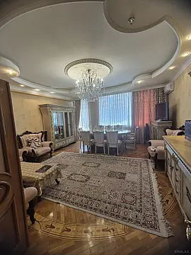 Kirayə verilir 3 otaqlı mənzil 130 m² — Bakı 3 otaq 130.00 m²