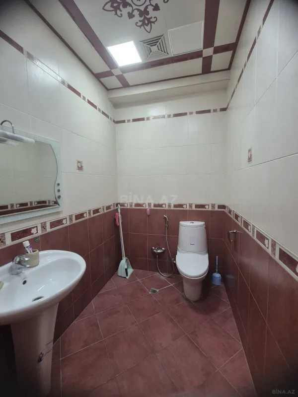 Kirayə verilir 3 otaqlı mənzil 130 m²