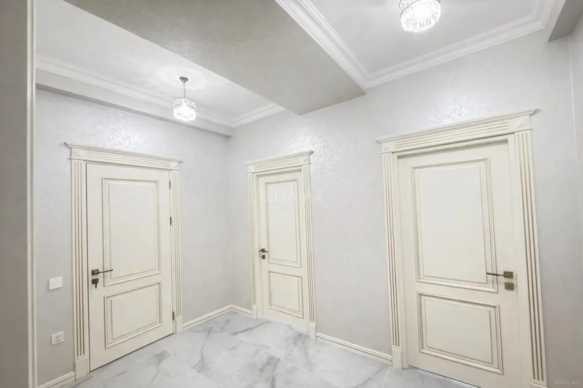 Kirayə verilir 2 otaqlı mənzil 92 m²