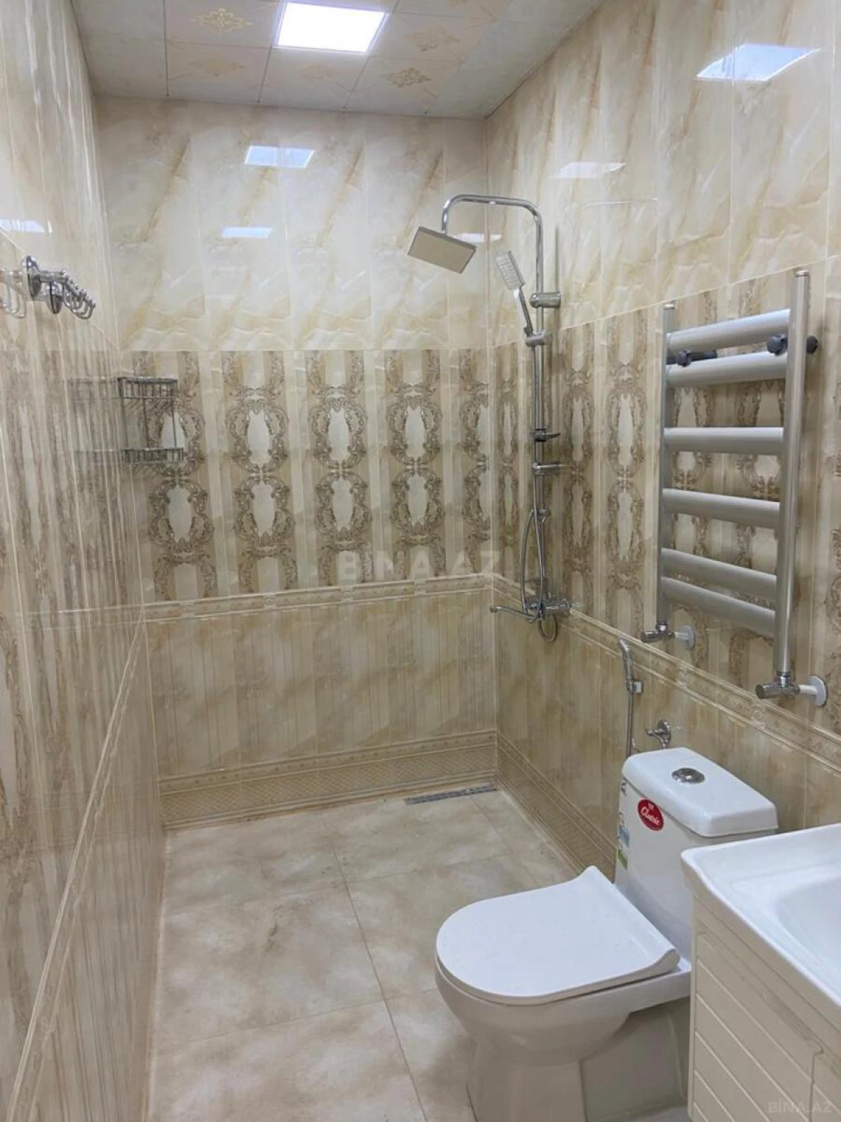 Kirayə verilir 3 otaqlı mənzil 100 m²