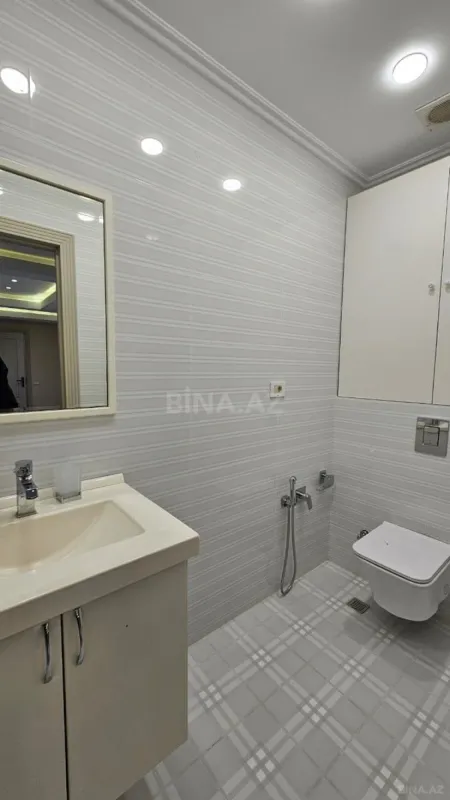Kirayə verilir 3 otaqlı mənzil 180 m²