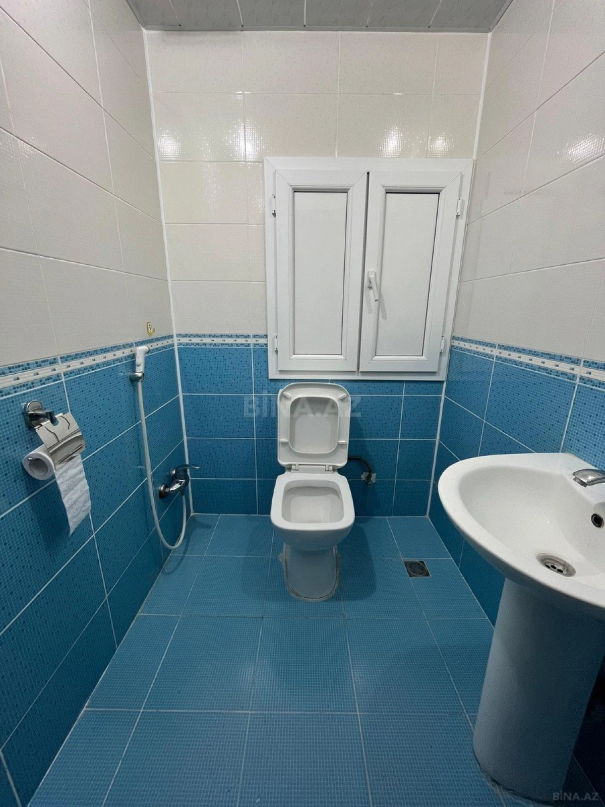 Satılır 3 otaqlı mənzil 130 m²