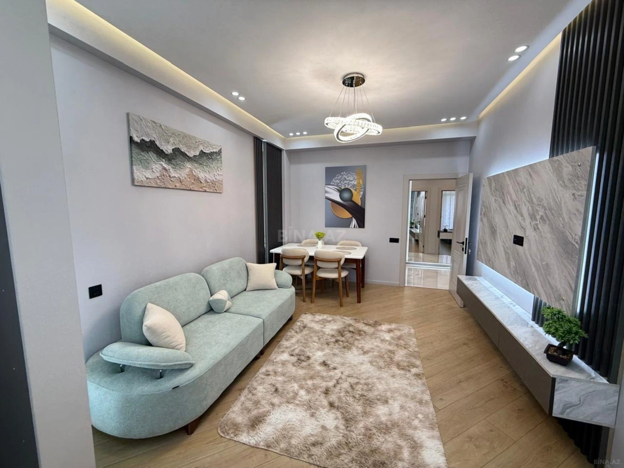 Satılır 2 otaqlı mənzil 57 m²