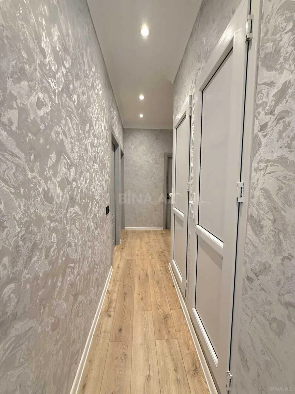 Satılır 3 otaqlı mənzil 85 m²