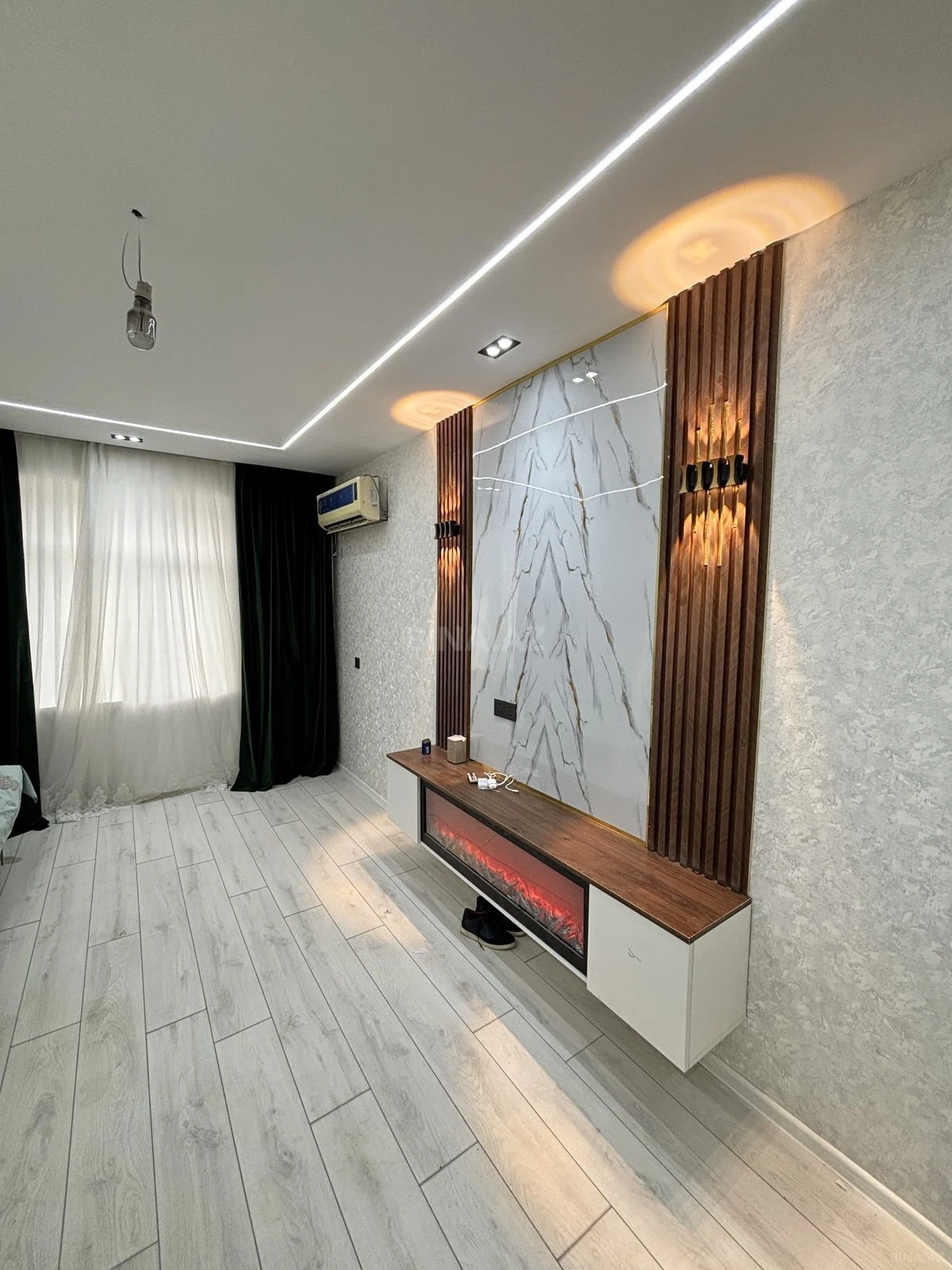 Satılır 3 otaqlı mənzil 110 m²