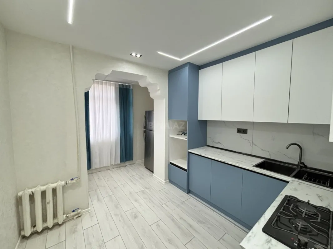 Satılır 3 otaqlı mənzil 110 m²