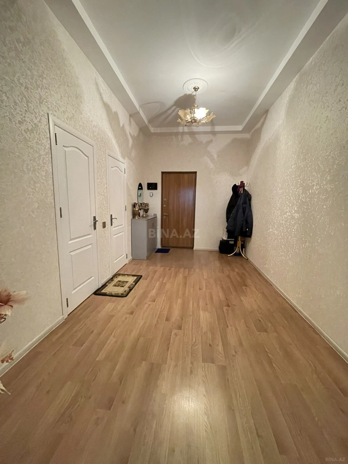 Satılır 3 otaqlı mənzil 90 m²