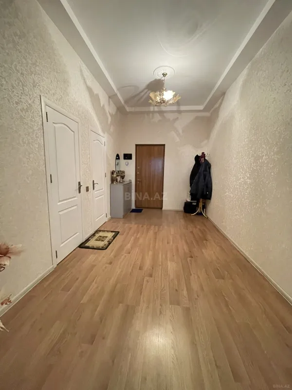 Satılır 3 otaqlı mənzil 90 m²