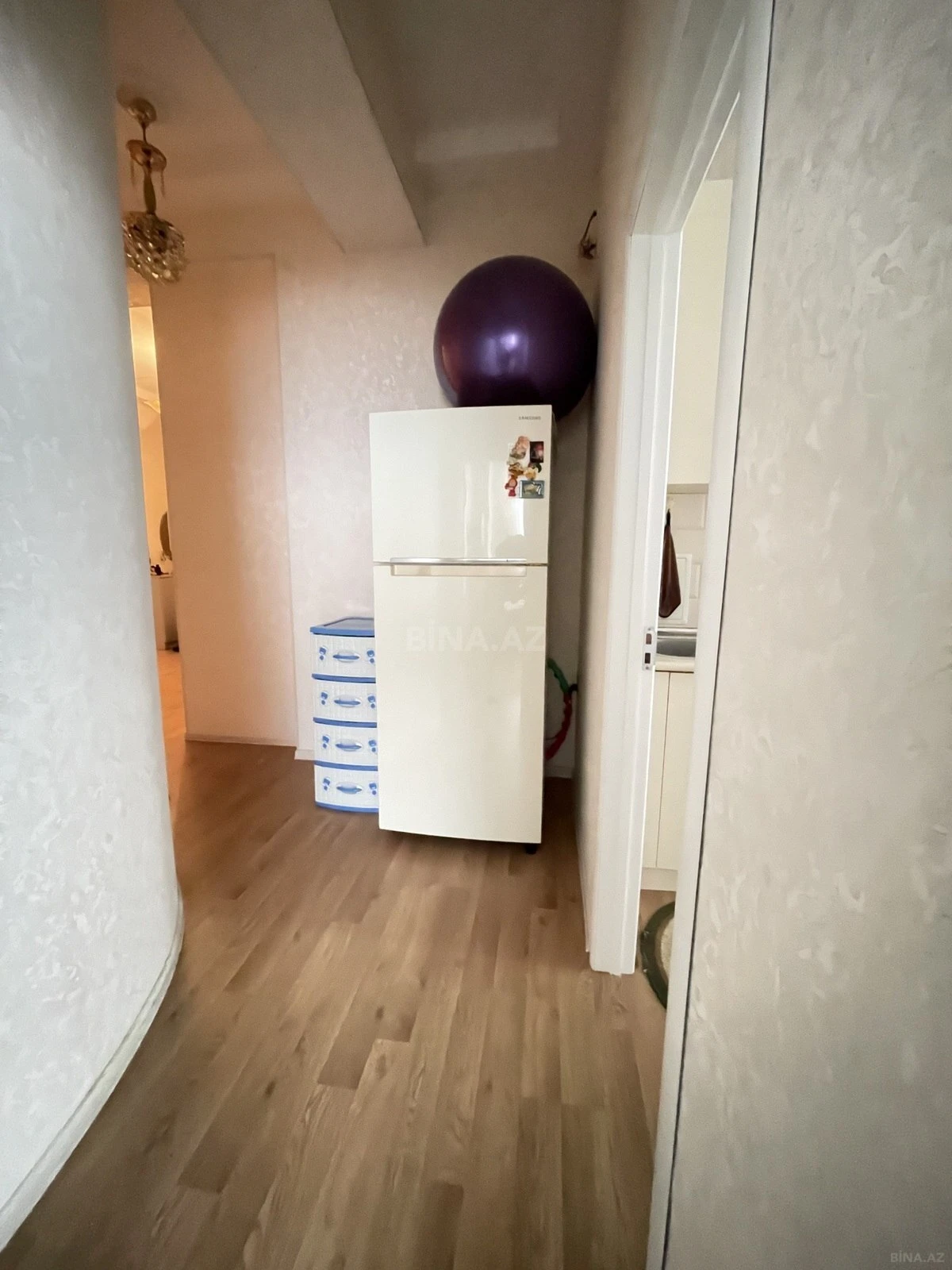 Satılır 3 otaqlı mənzil 90 m²