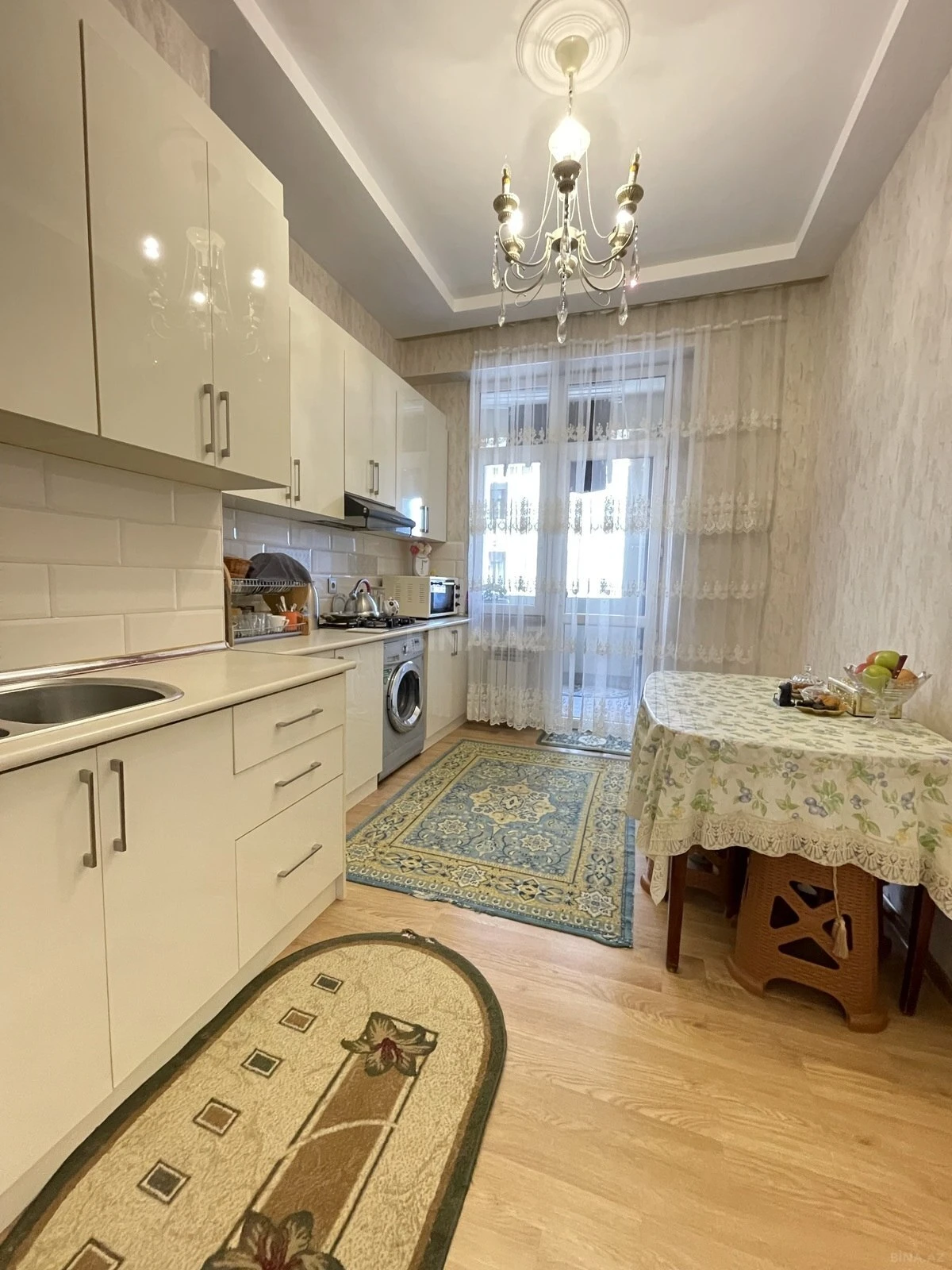 Satılır 3 otaqlı mənzil 90 m²