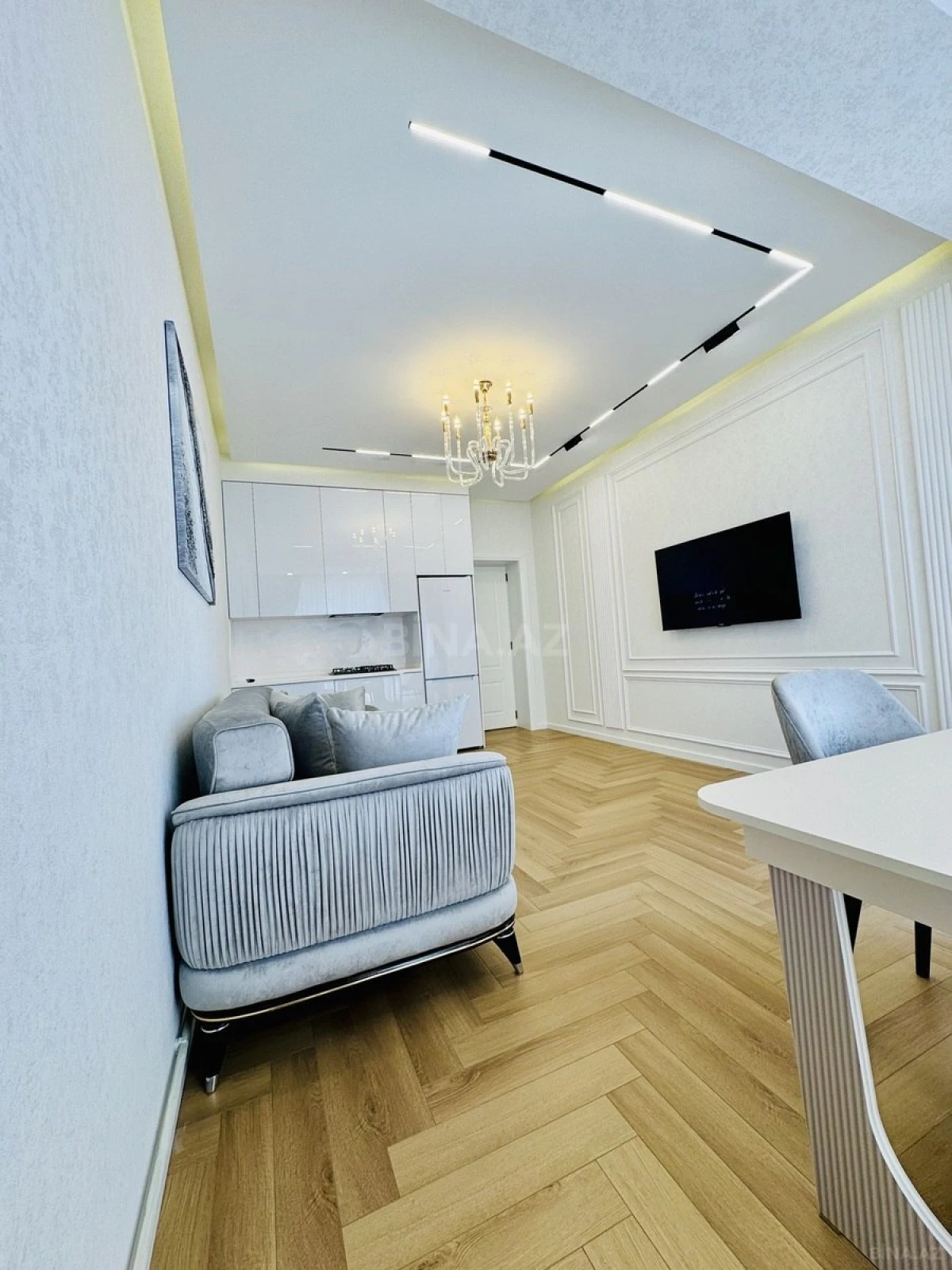 Satılır 2 otaqlı mənzil 59.8 m²