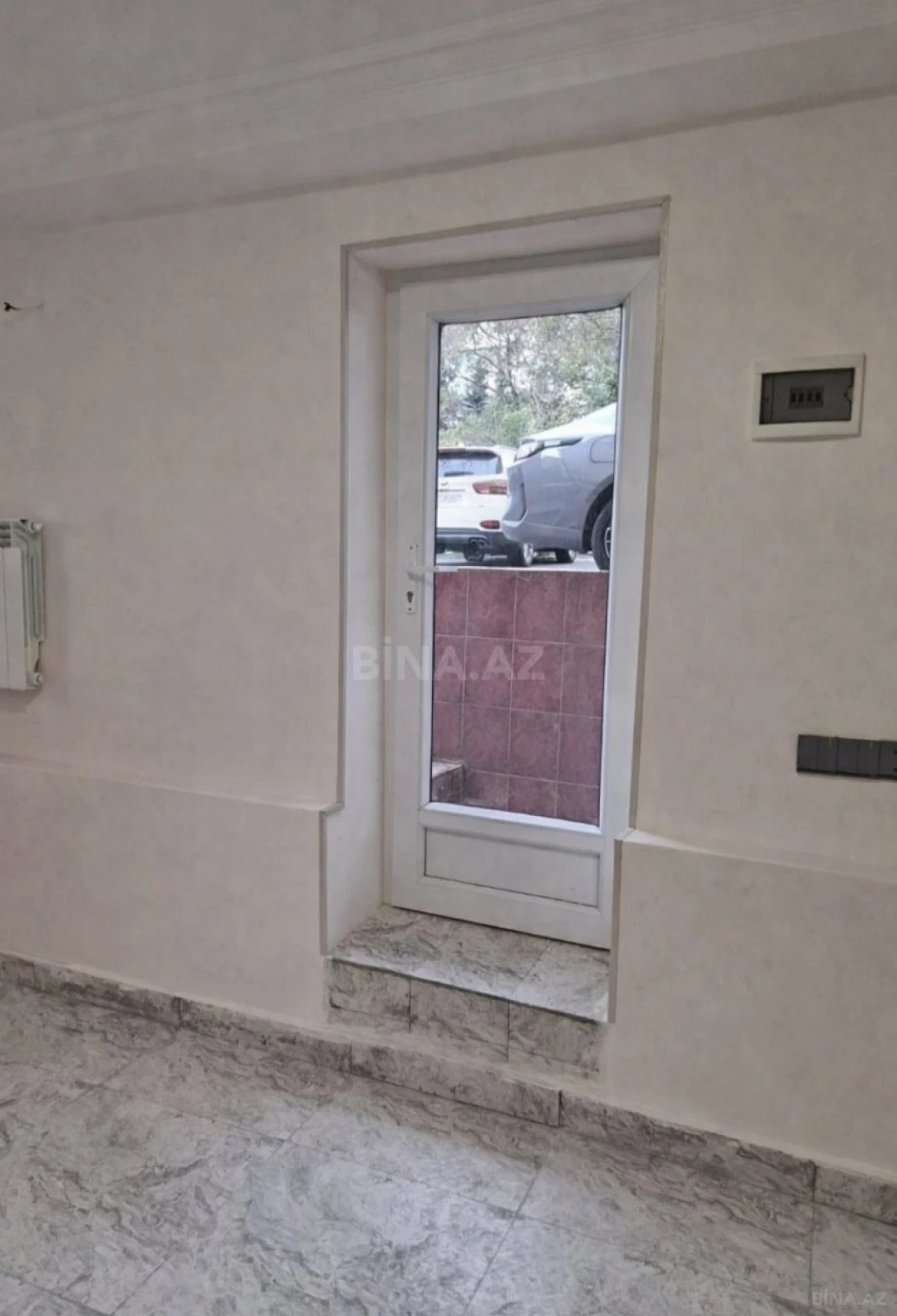 Satılır obyekt 65 m²