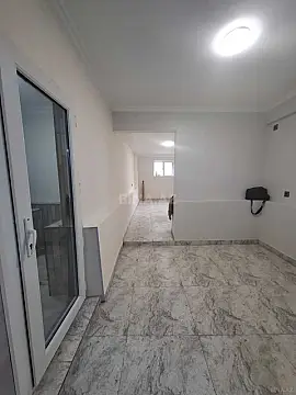 Satılır obyekt 65 m²