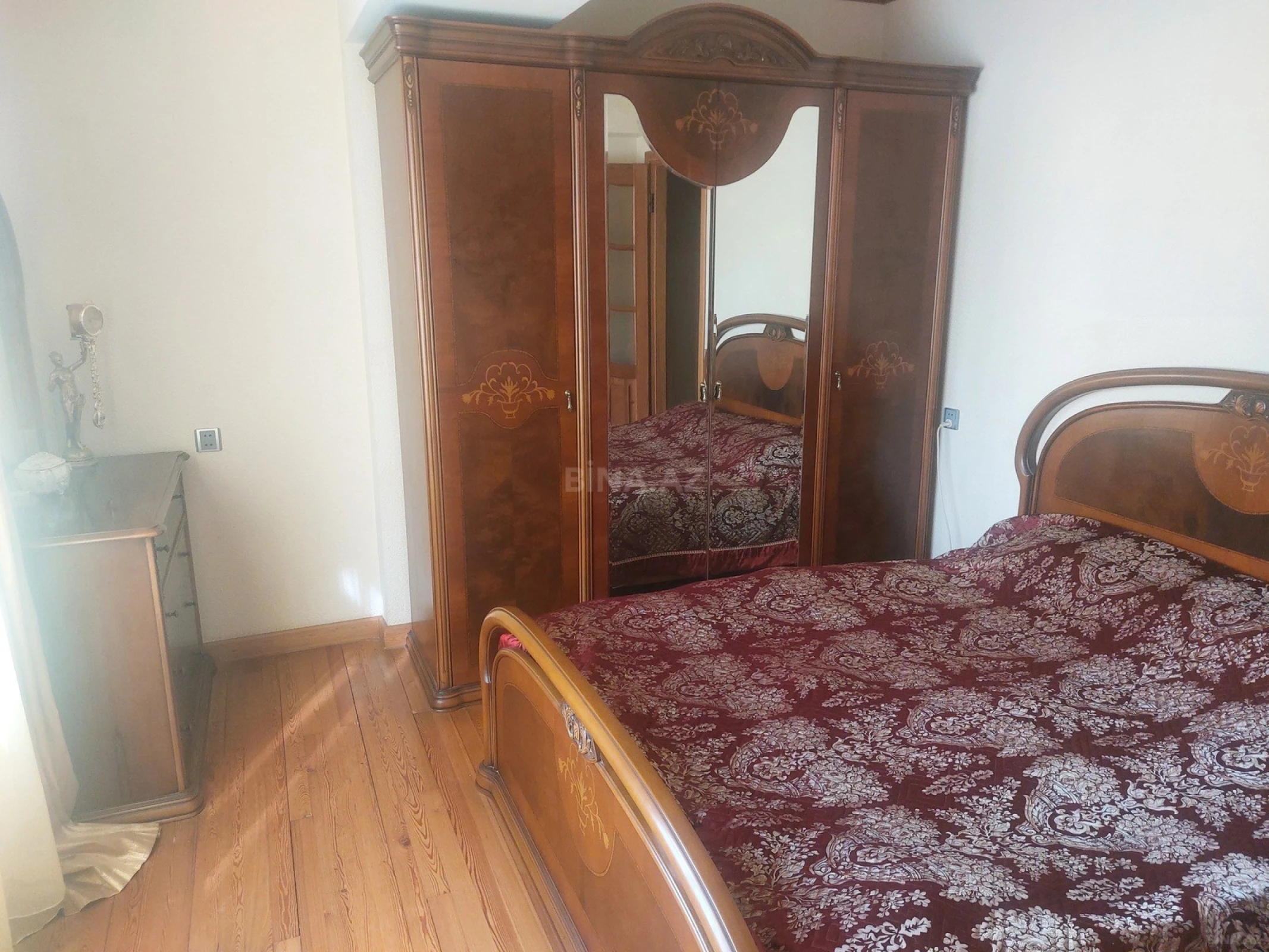 Satılır 3 otaqlı mənzil 75 m²