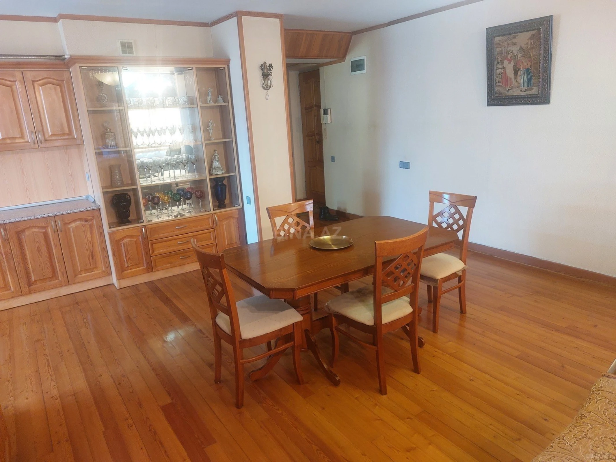 Satılır 3 otaqlı mənzil 75 m²