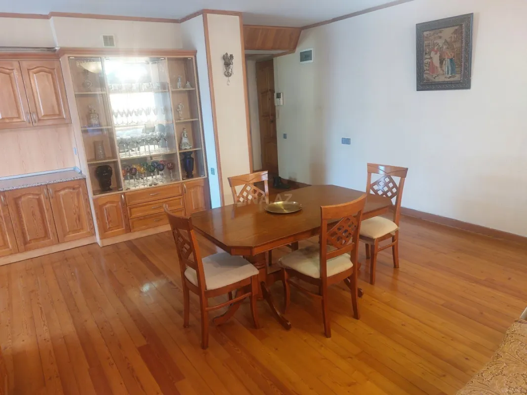 Satılır 3 otaqlı mənzil 75 m²