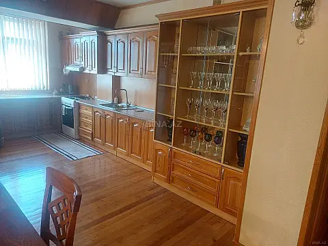 Satılır 3 otaqlı mənzil 75 m²