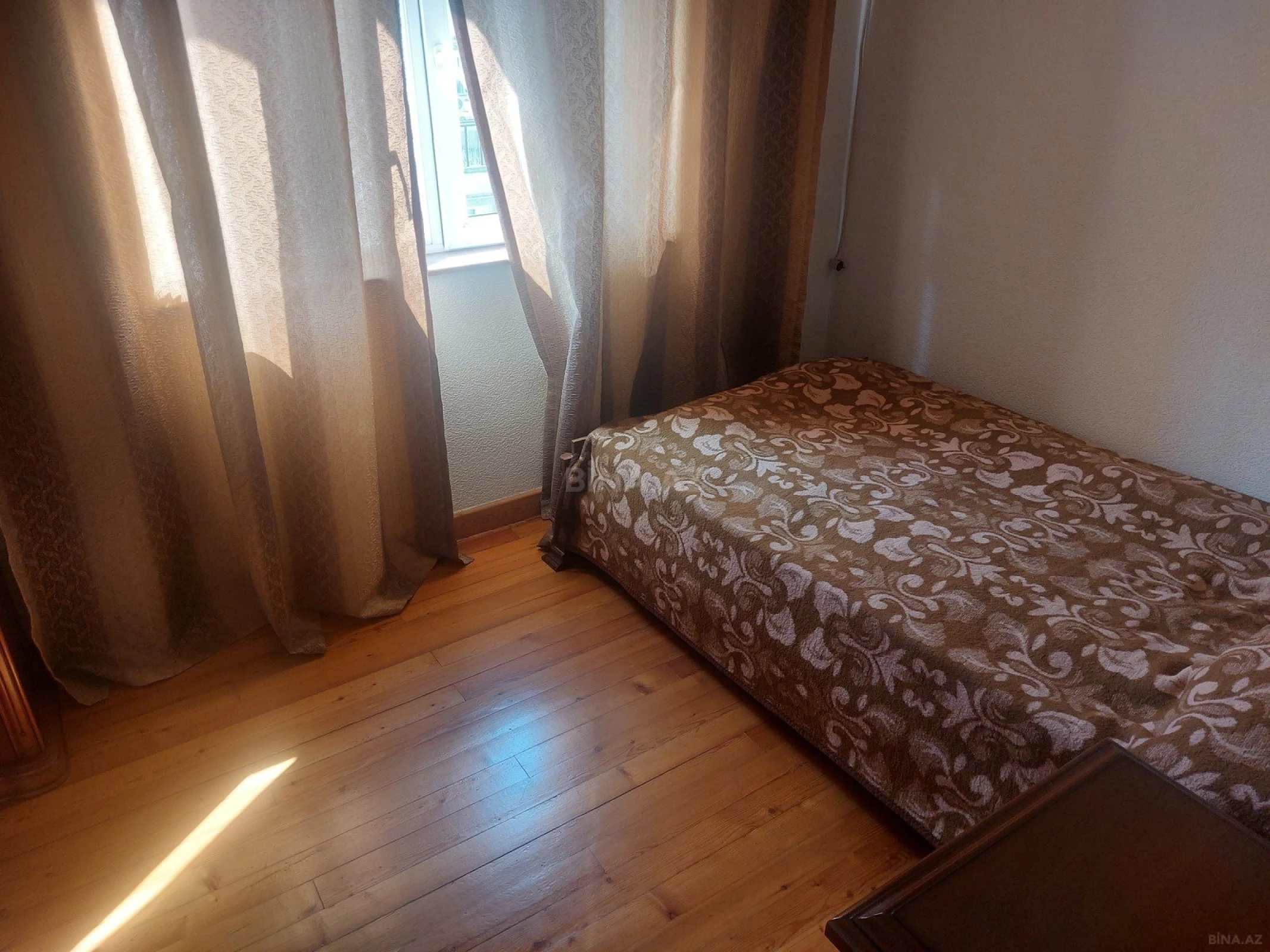 Satılır 3 otaqlı mənzil 75 m²