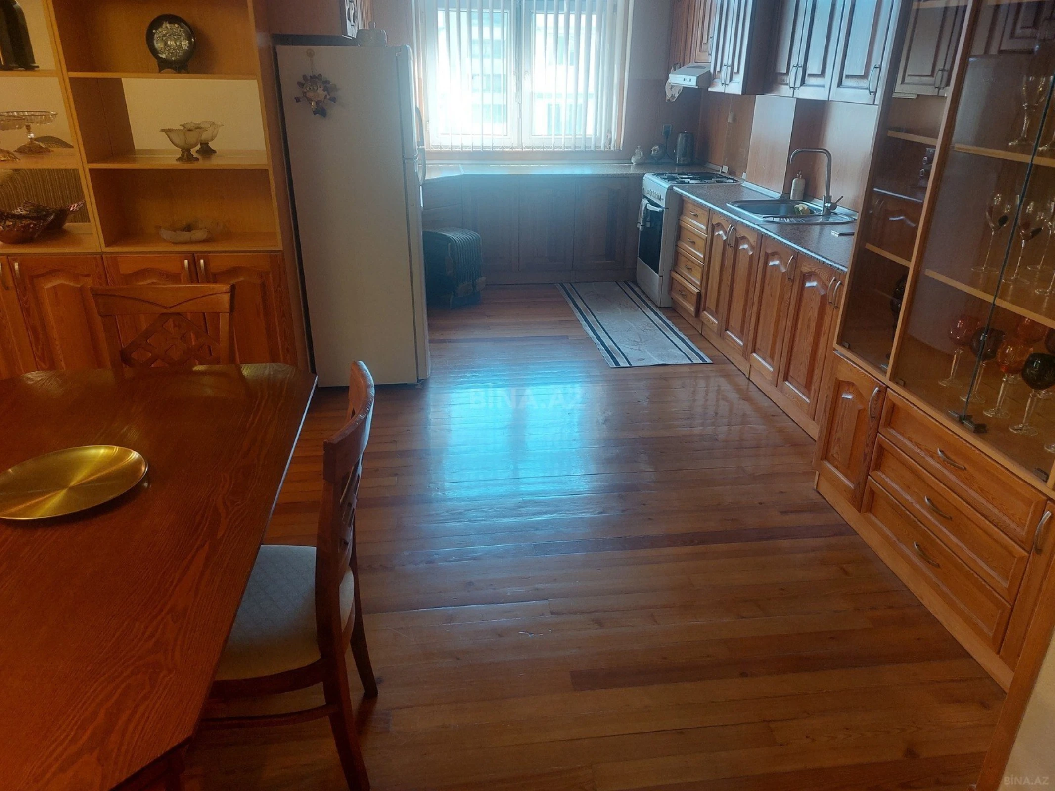 Satılır 3 otaqlı mənzil 75 m²