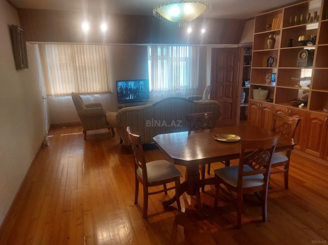 Satılır 3 otaqlı mənzil 75 m²