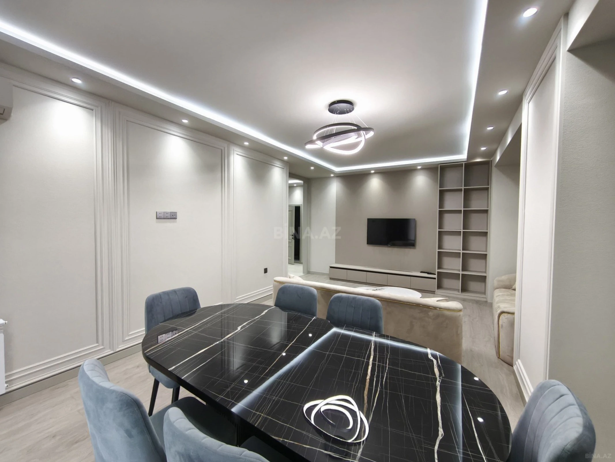 Satılır 3 otaqlı mənzil 148 m²