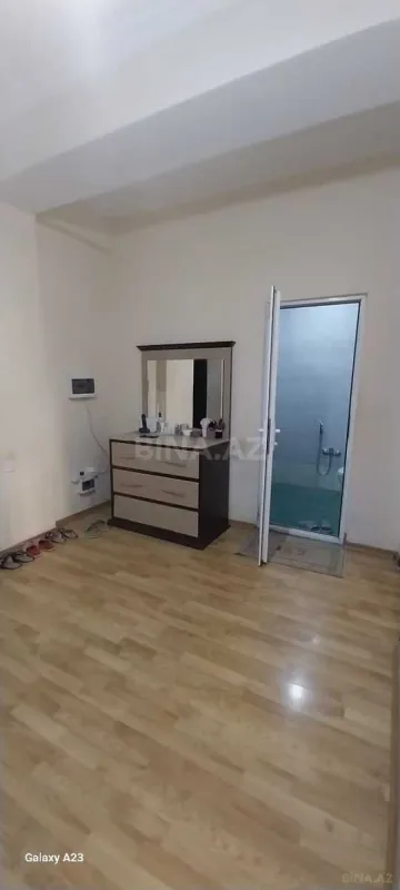 Satılır 2 otaqlı mənzil 116 m²