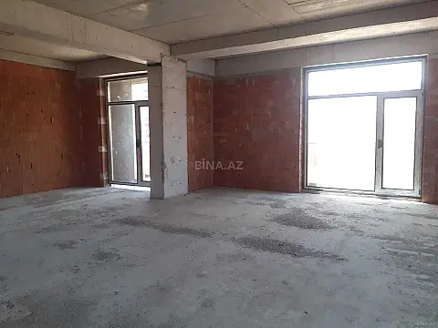 Satılır 3 otaqlı mənzil 118.5 m²