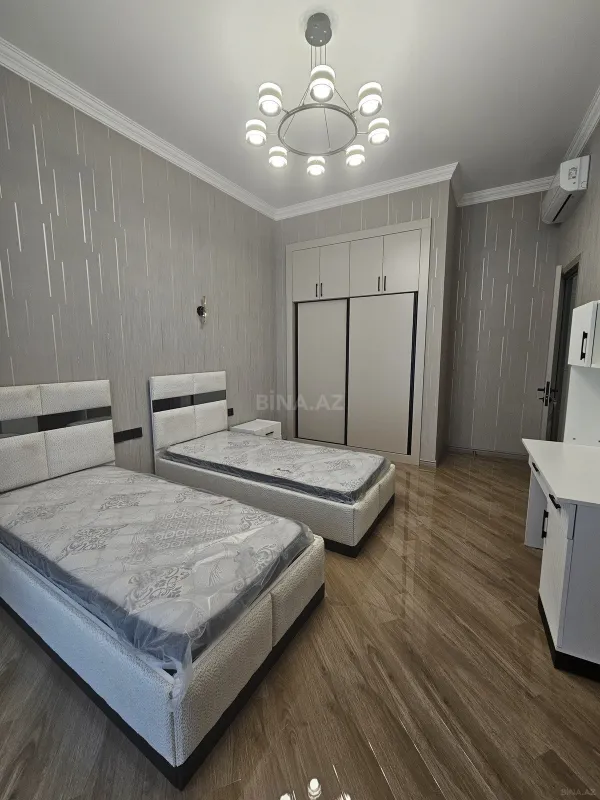 Kirayə verilir 3 otaqlı mənzil 140 m²