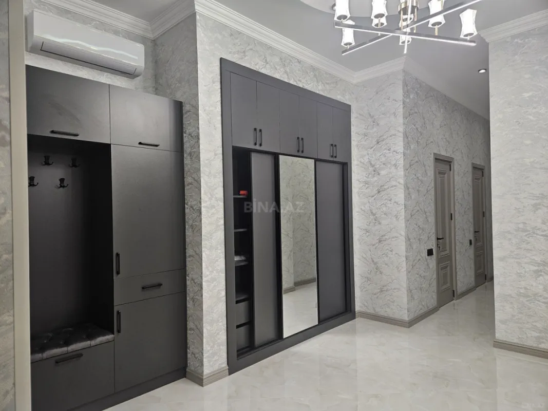 Kirayə verilir 3 otaqlı mənzil 140 m²