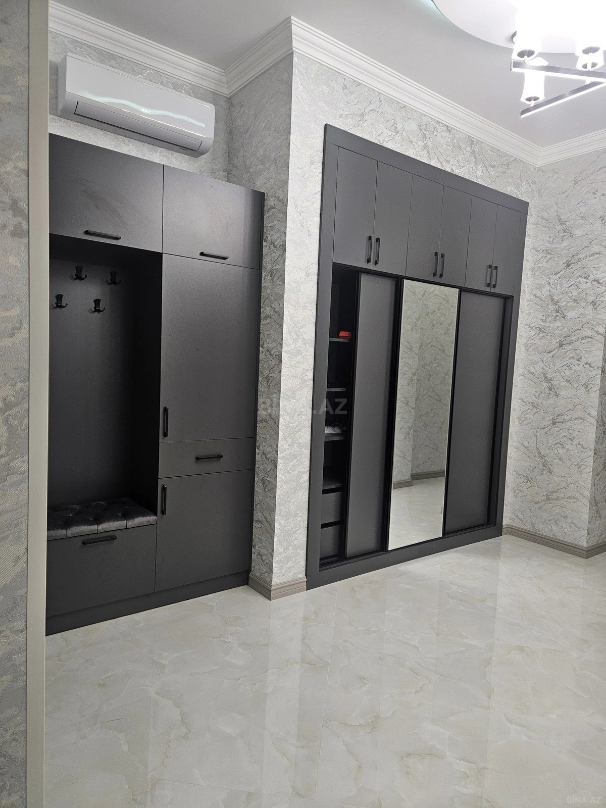Kirayə verilir 3 otaqlı mənzil 140 m²