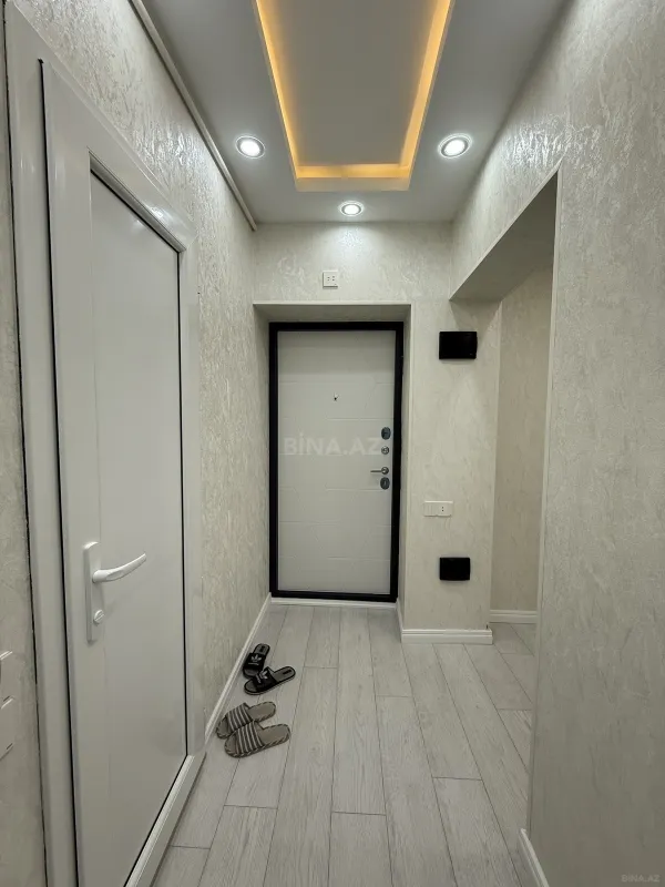 Satılır 2 otaqlı mənzil 68 m²