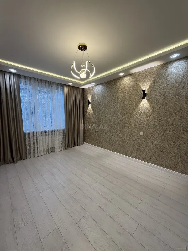 Satılır 2 otaqlı mənzil 68 m²