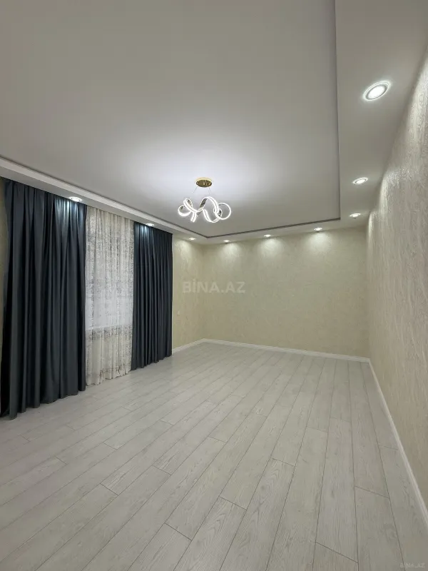 Satılır 2 otaqlı mənzil 68 m²