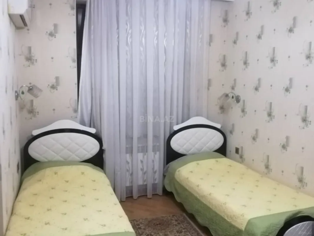 Satılır 3 otaqlı mənzil 95 m²