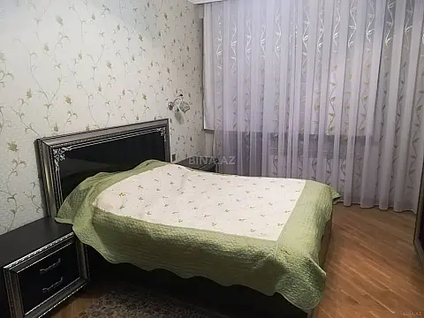 Satılır 3 otaqlı mənzil 95 m²