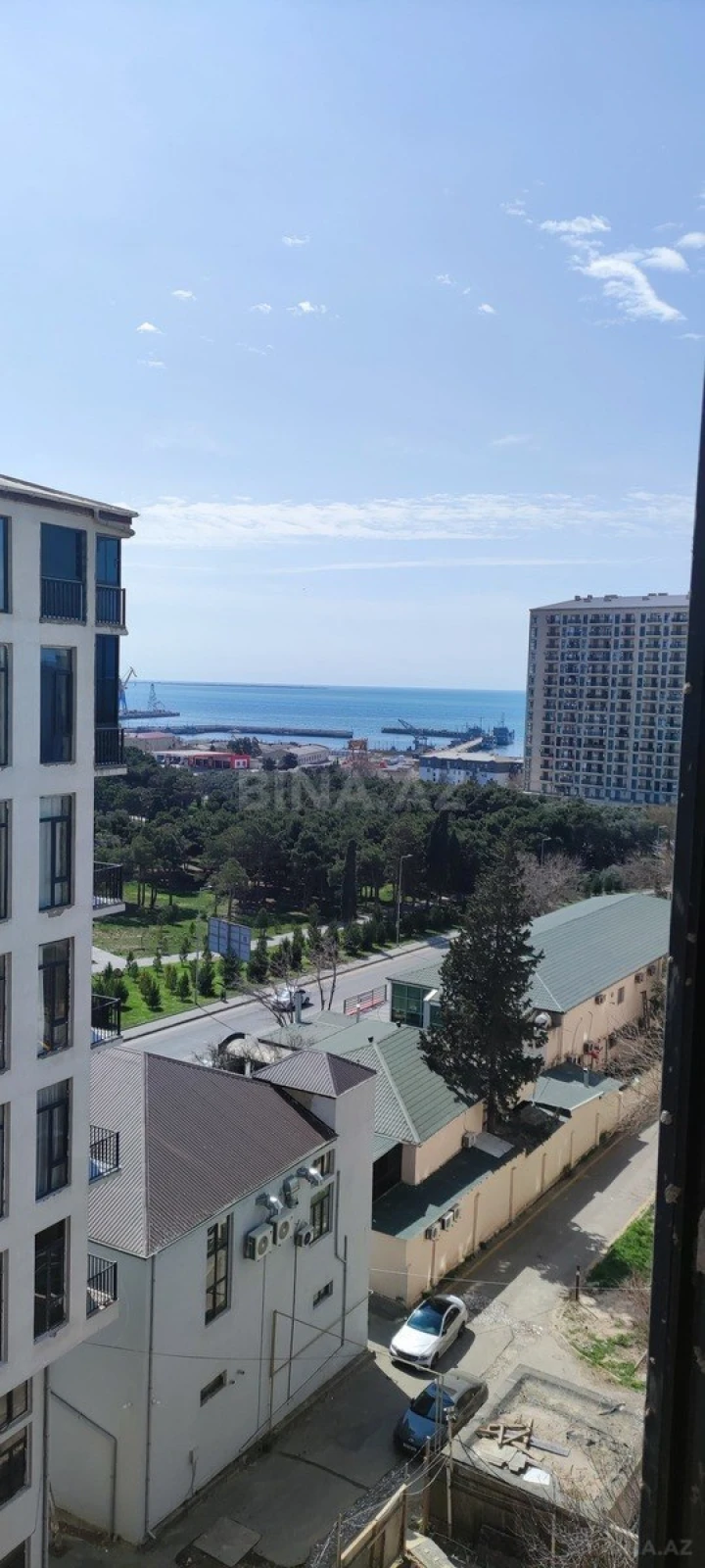 Satılır 2 otaqlı mənzil 74 m²