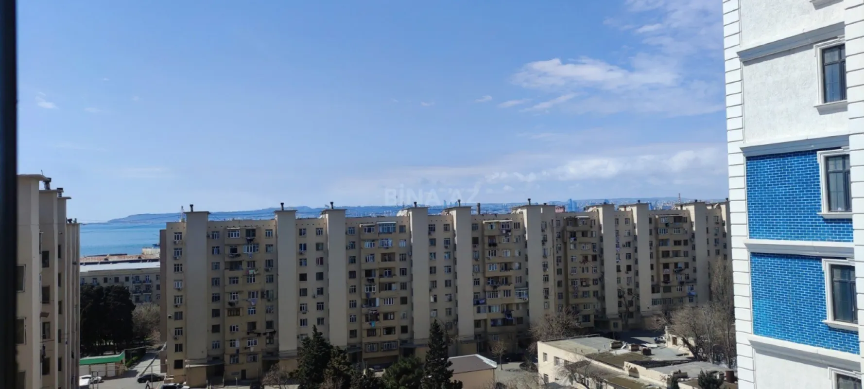 Satılır 2 otaqlı mənzil 74 m²