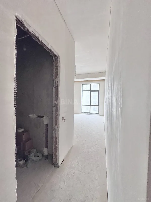 Satılır 3 otaqlı mənzil 126 m²
