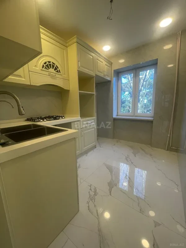 Satılır 3 otaqlı mənzil 80 m²
