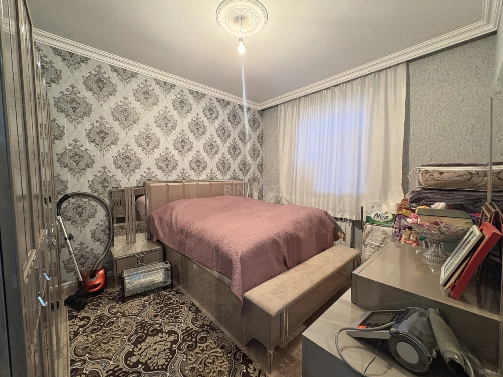 Satılır 4 otaqlı həyət evi 180 m²