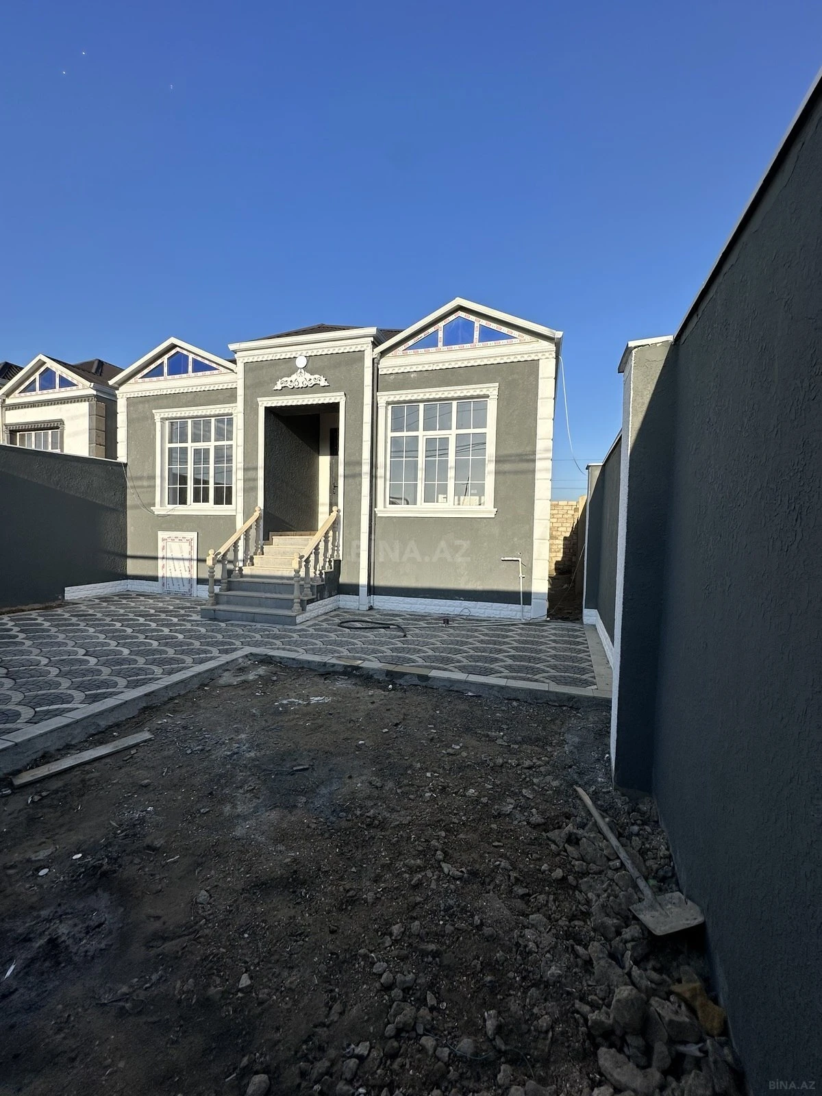 Satılır 4 otaqlı həyət evi 120 m²